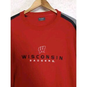 Pro Edge Wisconsin Badgers Long Sleeve Shirt Sweater Men's Large Cotton Ribbed